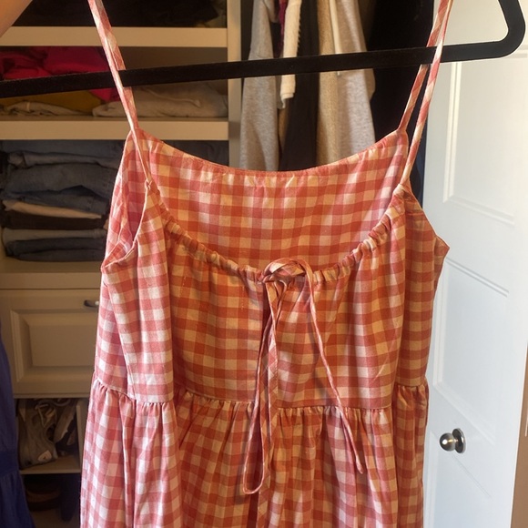 Carly Jean Los Angeles Betty Dress - Picture 3 of 4